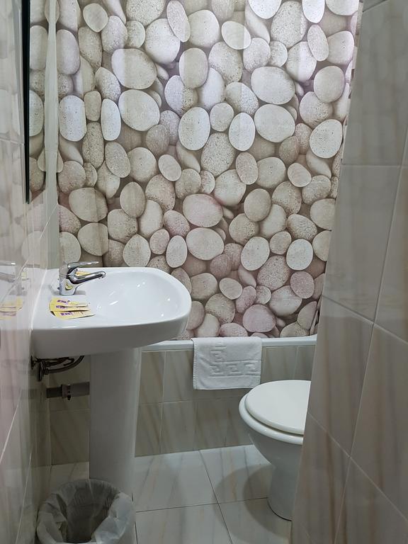 Hostal Montsant Салоу Екстериор снимка